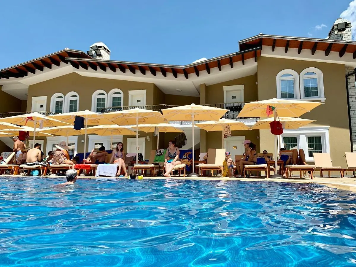 Palmanova Resort تيرانا